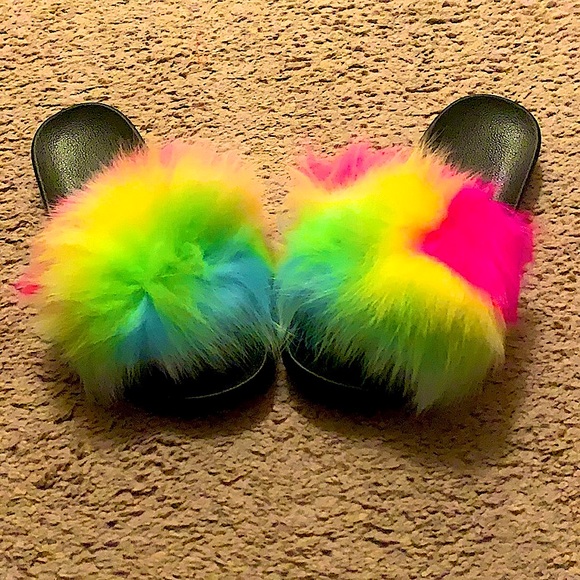 Shoes - Woman’s Extra Fur Rainbow Slides